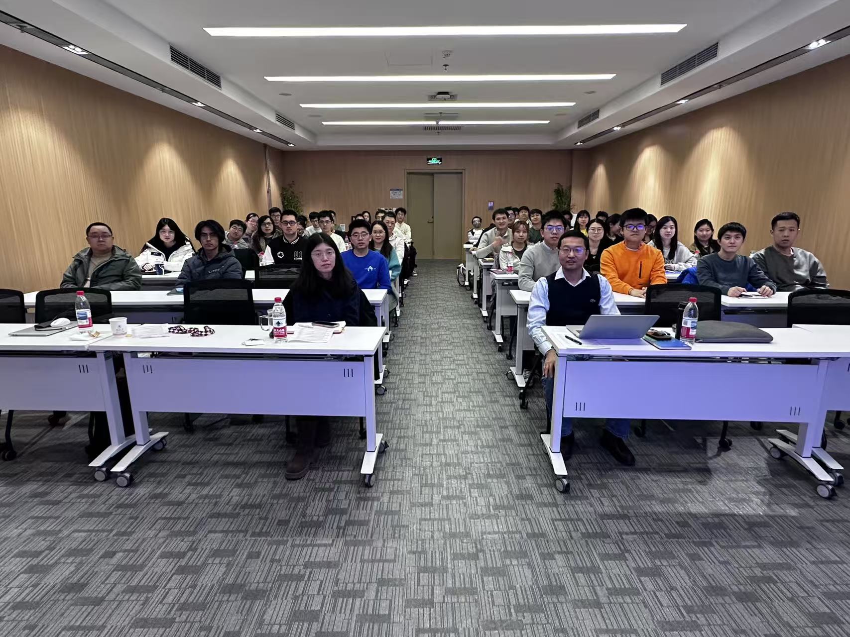 photos-ishc24