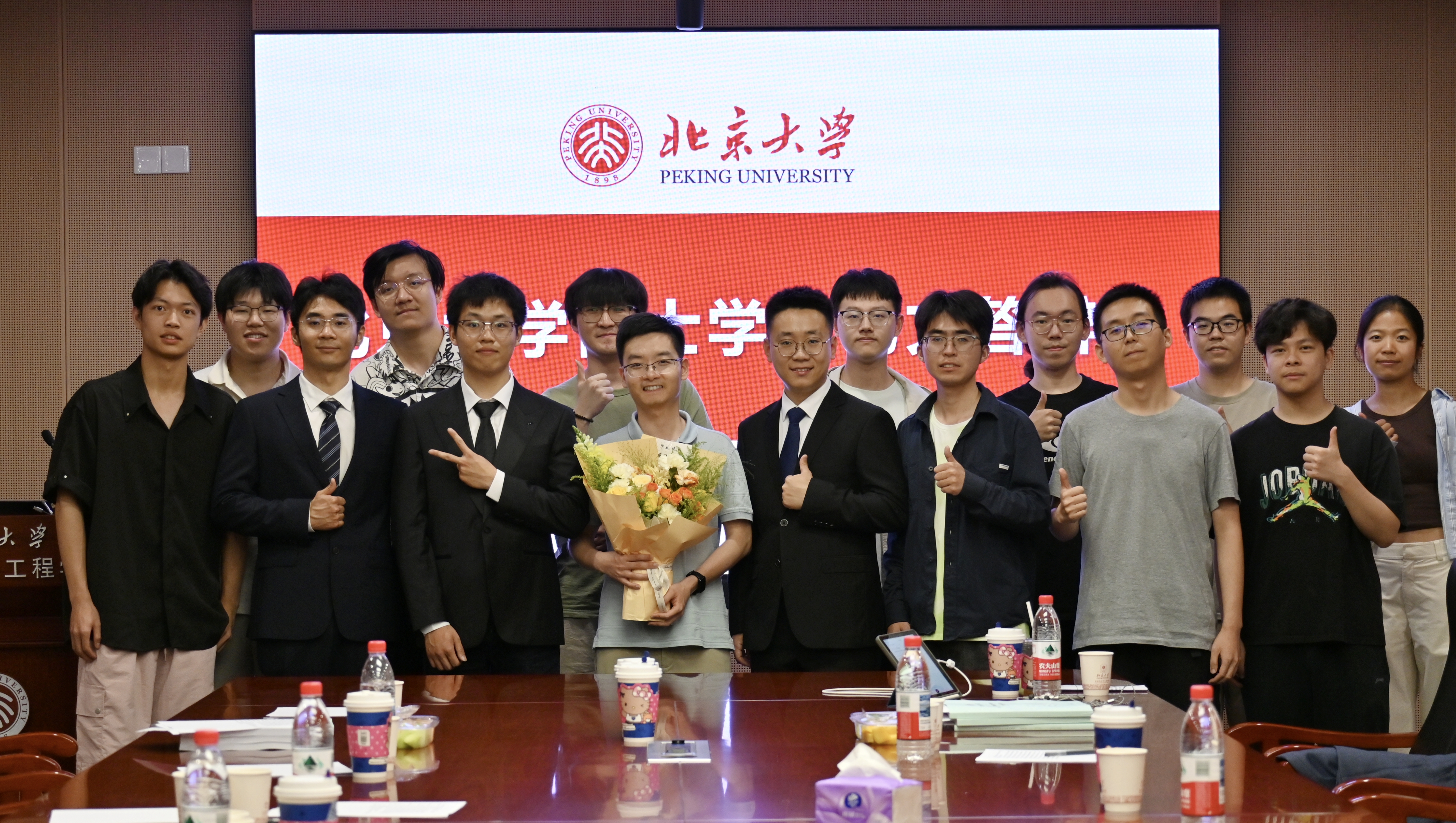 大合照1.jpg 大合照1.jpg